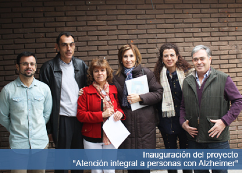 Javier Polo y Ester Franco, fundadores del proyecto, entre otros colaboradores